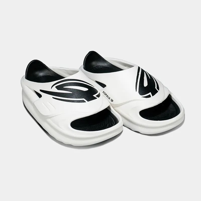 Cloudwalk Slippers · Product photograph